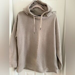 32 Degrees Cozy Hooded Sherpa Pullover in Light Taupe